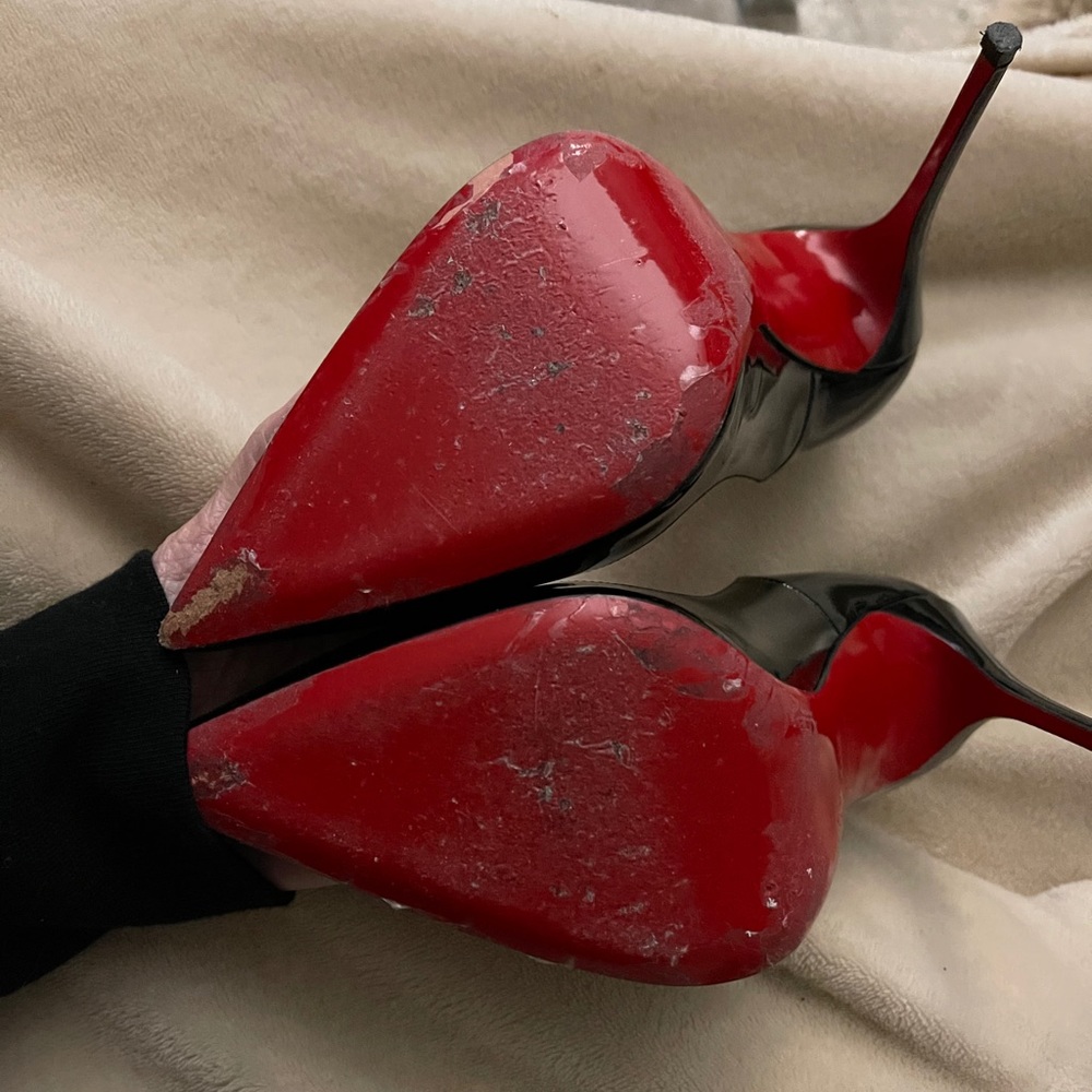 Christian Louboutin So Kate - Picture 5 of 6
